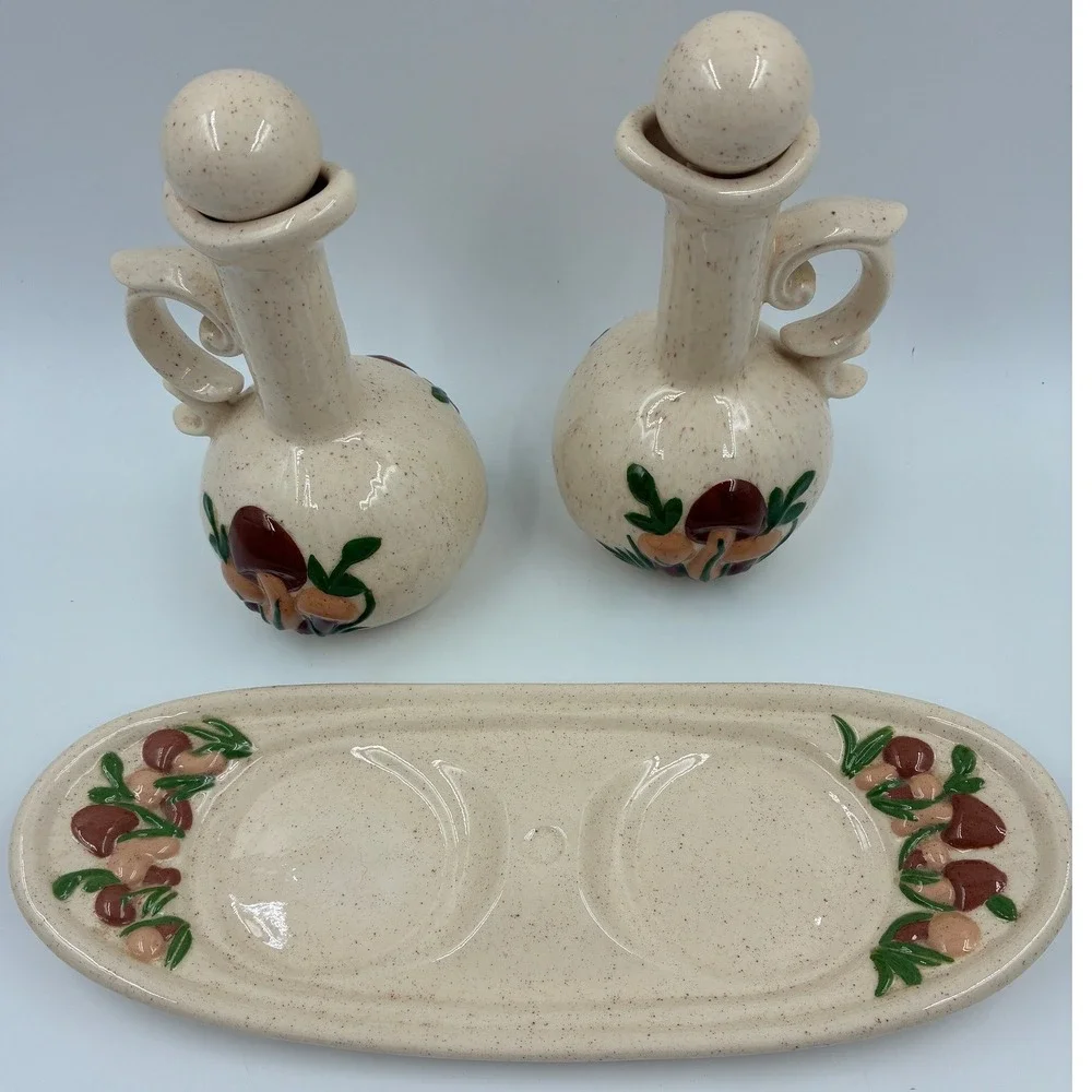 Vintage B Alexander 1981 Ceramic Mushroom Oil Vinegar Cruet Set with Tray 5pc